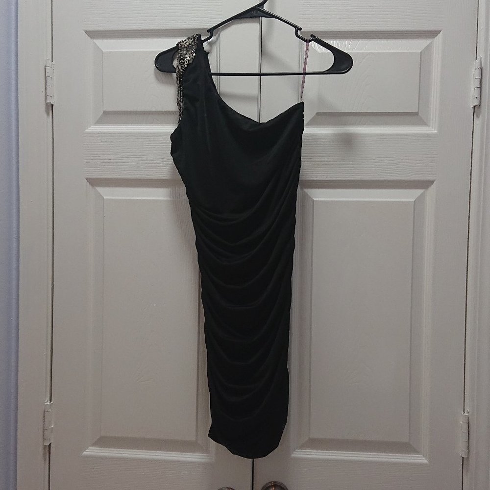 Black One-Shoulder Mini Dress with Beaded Shoulder Size Small Treasure Rock - Picture 9 of 13